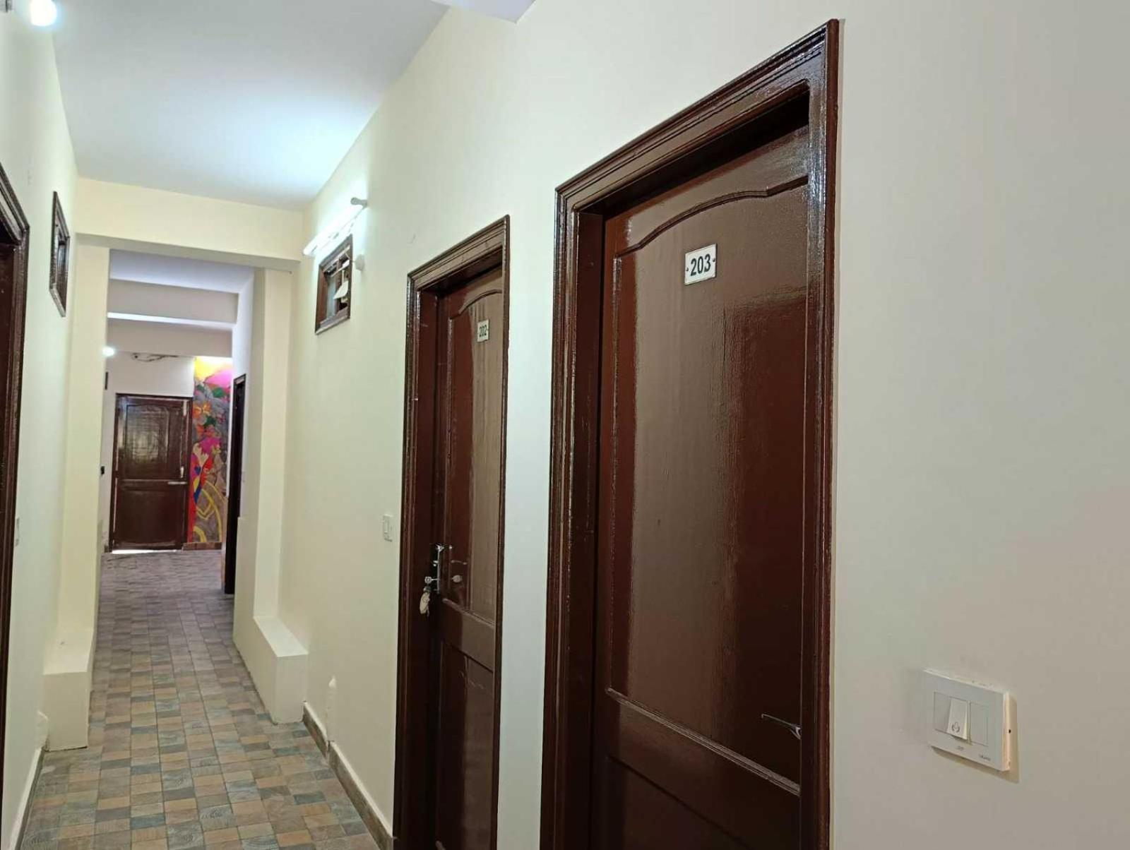 Hotel O New Shushant Regency Shimla Exterior photo