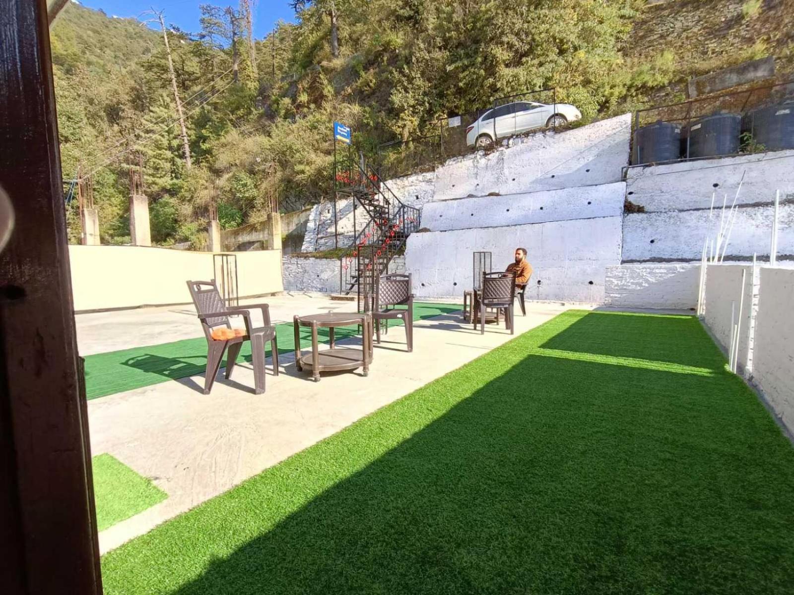Hotel O New Shushant Regency Shimla Exterior photo